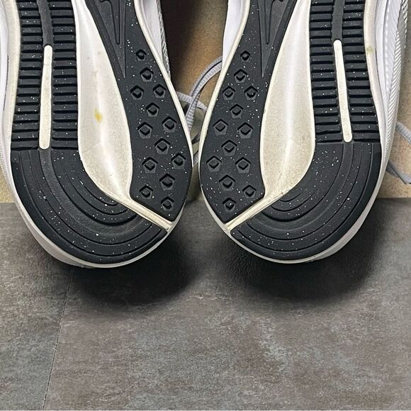 Nike Downshifter 9 AR4946-006 Gray/White/Red Men's Running Shoes Size 12M - Picture 15 of 16